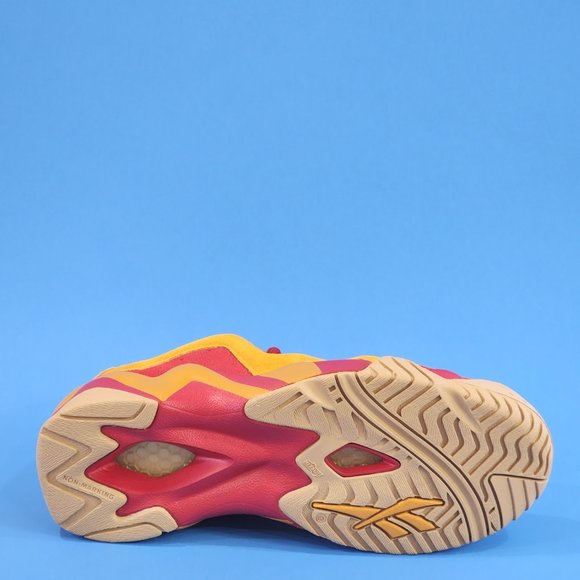 Reebok Looney Tunes 'Wile E. Coyote' Hurrikaze II Low Men's Sneakers GW4299 NWT - Picture 4 of 6